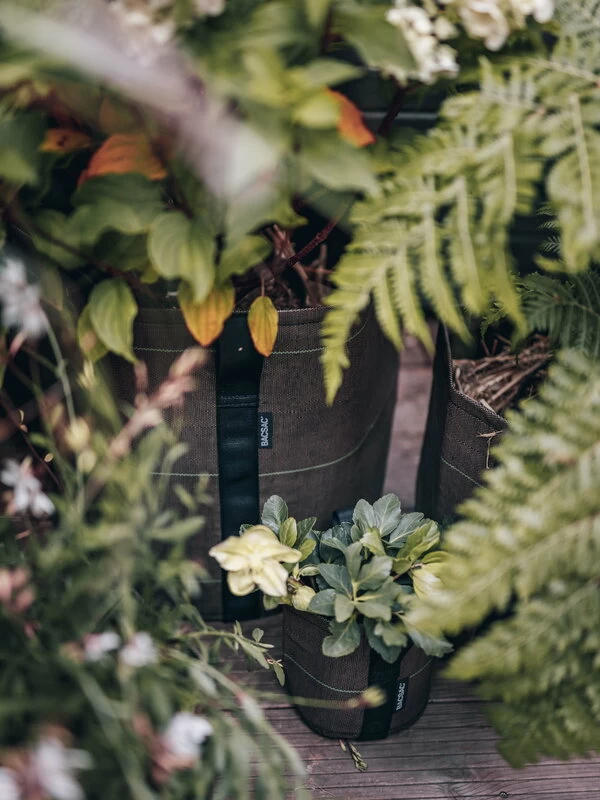 Hängender Stoffblumentopf, 3 L, Geotextil 8 Hängender Stoffblumentopf, 3 L, Geotextil – Bild 6