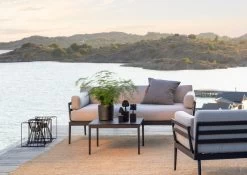 Anholt Loungesessel -Urban Im Freien ANHOLT SOFA LOUNGE CHAIR SIDE TABLE TABLE BOO kopiera