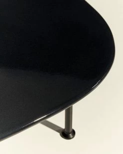 Gubi Carmel Couchtisch, 87,5 X 70 cm, Schwarz - Mitternachtsschwarz -Urban Im Freien CARMEL 3