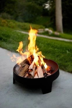 Ember Feuerschale, Klein, Schwarz -Urban Im Freien Ember fire pit 1600px