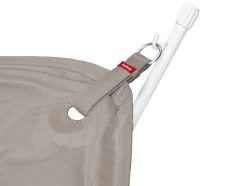 Fatboy Headdemock Superb Deluxe, Grau-Taupe/Hellgrau -Urban Im Freien FATBOY Headdemock SuperB sunbrella grey taupe closeup rack lightgrey 02 1