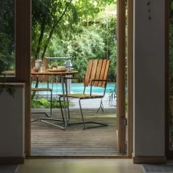 Tisch 9A, 120 cm, Feuerverzinkter Stahl - Teakholz -Urban Im Freien Grythyttan A2 teak 1 scaled 1