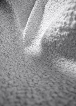 Gubi Pacha Outdoor Loungesessel Mit Armlehne, Schwenkfuß, Libera 003 -Urban Im Freien Gubi 10091254 Dedar Libera 003 AP 1