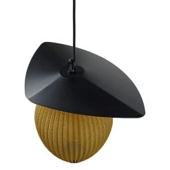 Gubi Satellite Outdoor Pendelleuchte, 22 cm, Schwarz - Senfgold -Urban Im Freien Gubi 2023 DTL Satelite Pendant 2 Mustard Gold Semi Matt