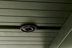 Hay Weekday Bank, 190 x 32 cm, Olivgrün 9 Hay Weekday Bank, 190 x 32 cm, Olivgrün -Urban Im Freien HAY Weekday Bench L190 x W32 x H45 cm olive wb lacquered pinewood detail 03