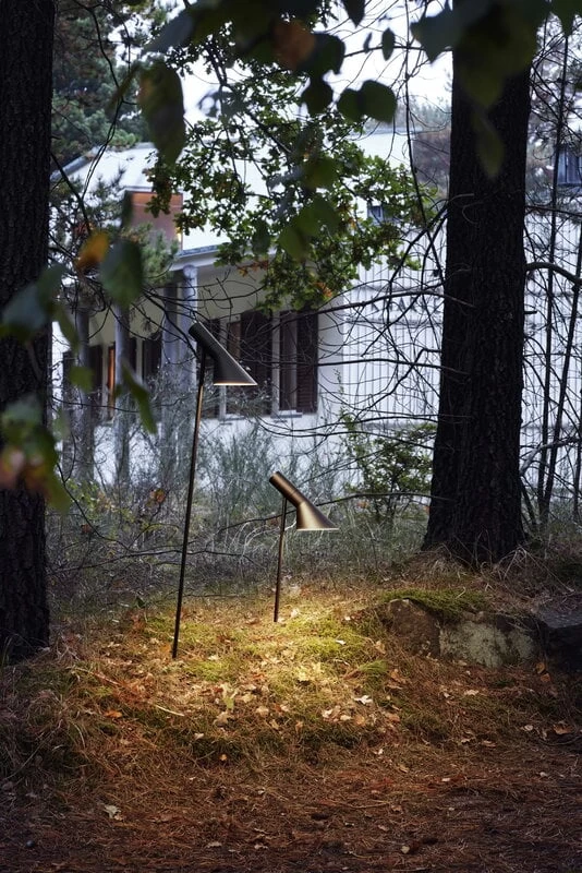 Louis Poulsen AJ Garden Wegeleuchte, Kurz, 3000 K, Verankerung Ohne Adapter 6 Louis Poulsen AJ Garden Wegeleuchte, Kurz, 3000 K, Verankerung Ohne Adapter – Bild 4