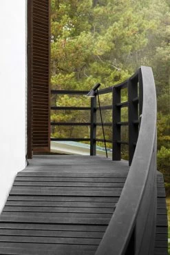 Louis Poulsen AJ Garden Wegeleuchte, Lang, 3000 K, Fußplatte Mit Adapter -Urban Im Freien SS23 AJ Garden Tall single stair 10012role