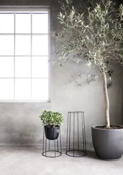 Menu Wire Gestell, Groß, Schwarz -Urban Im Freien Wire Pot Location 2015 07